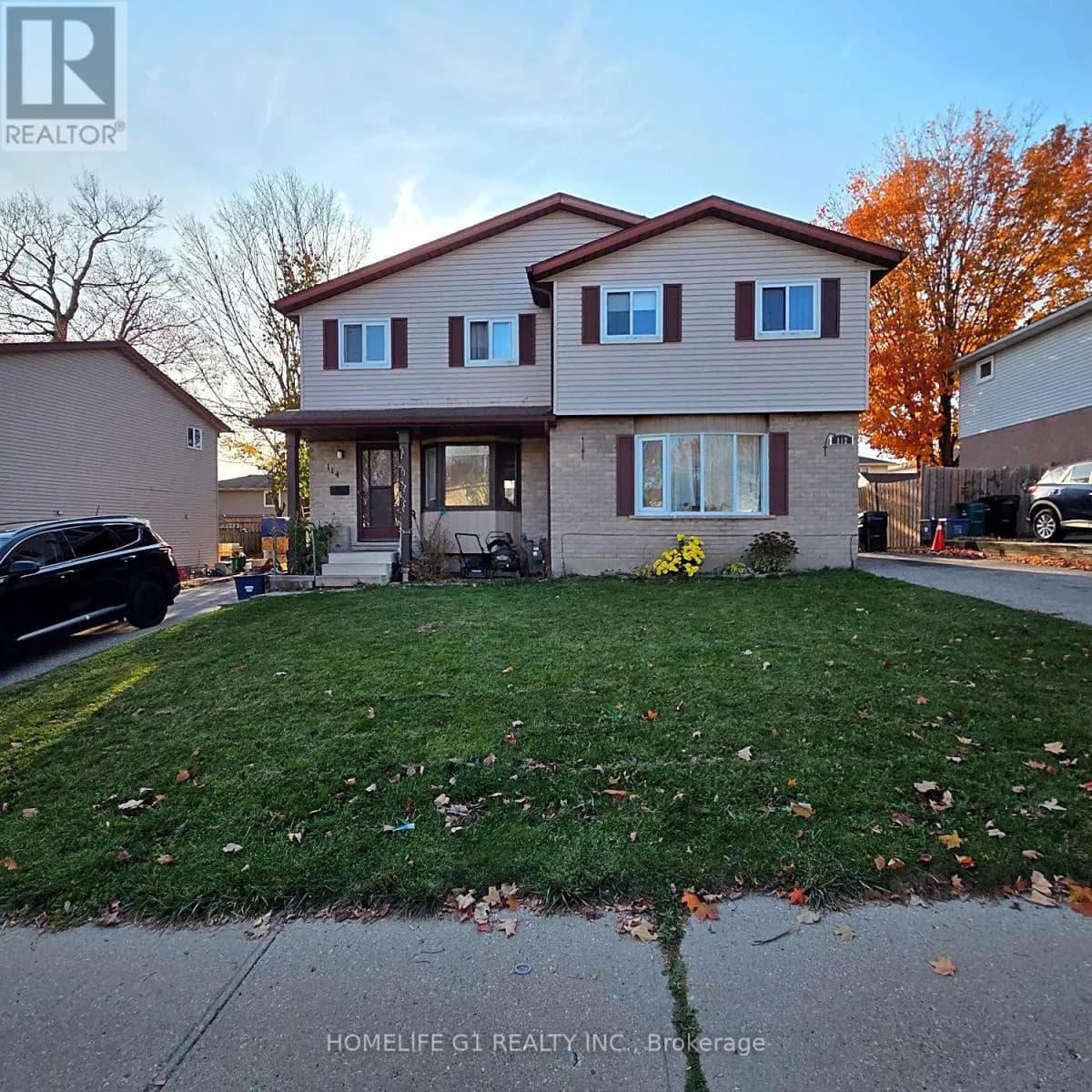 114 CONNELLY DRIVE — photo 2 of 29