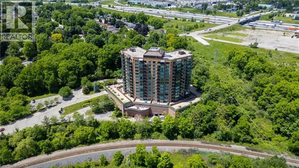 237 KING Street W Unit# 102