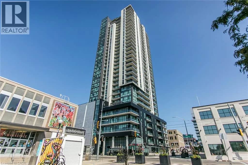 60 CHARLES Street W Unit# 2903