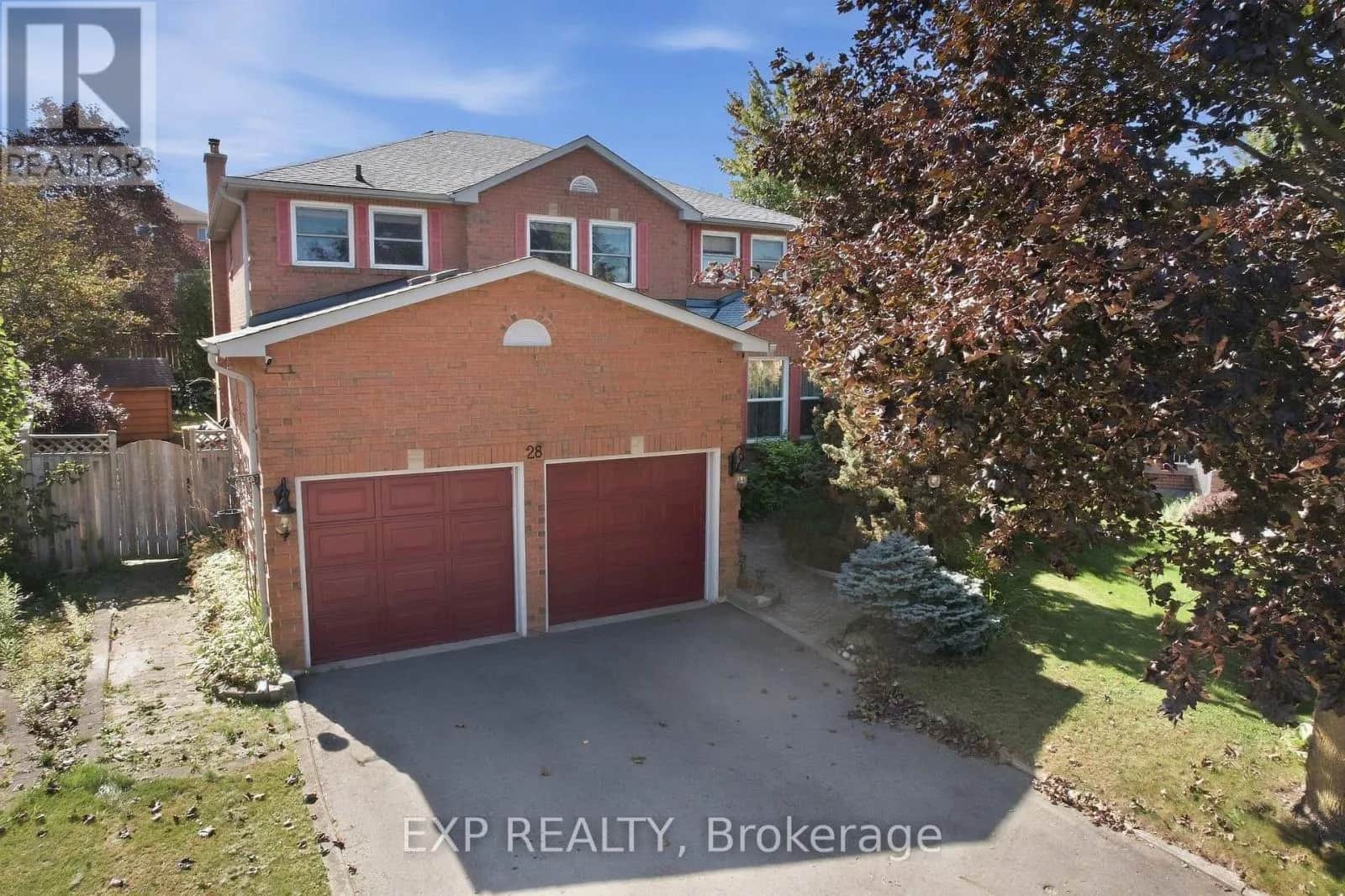 28 HURLBUT PLACE
